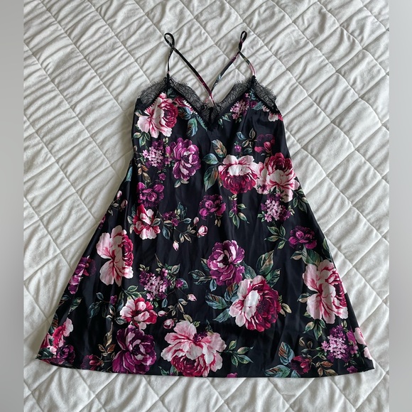 In Bloom by Jonquil Samantha Chemise - Picture 2 of 8